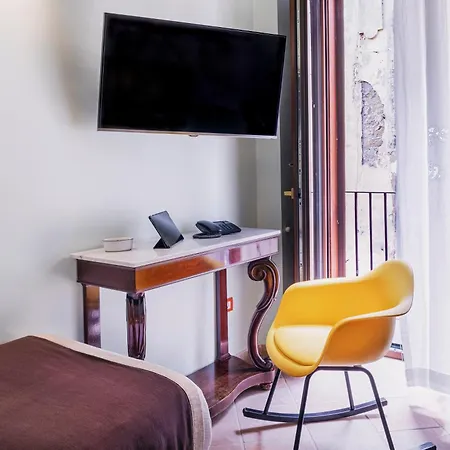 Il Convento 3* Naples