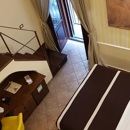 호텔 일 콘벤토 나폴리