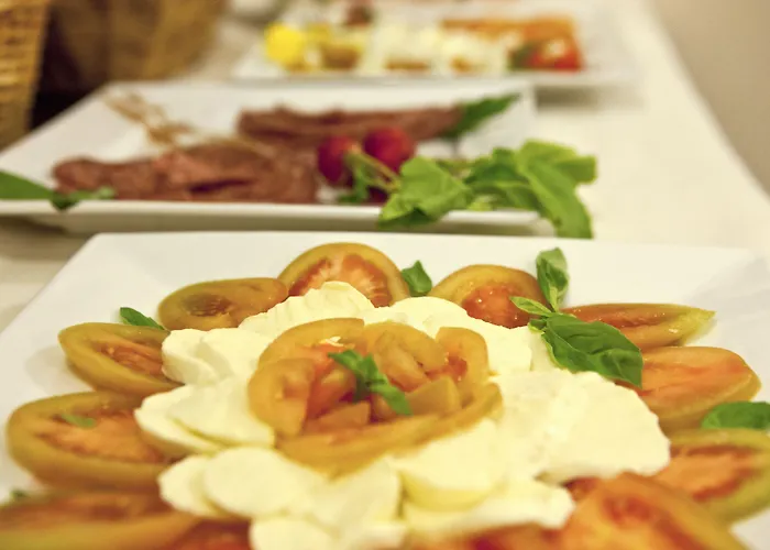 Il Convento 3* Νάπολη